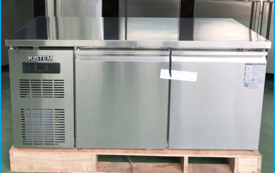 Tủ bàn lạnh công nghiệp 1360mm có quạt Kistem KIS-XFT13R