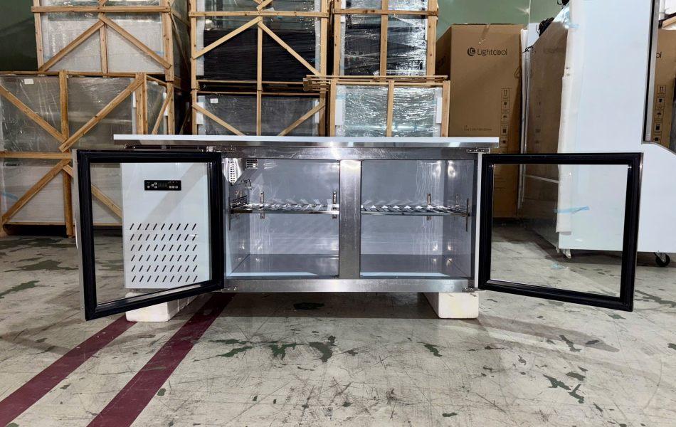 Tủ bàn Mát Cửa Kính Lightcool 1M8 BL-1800 380L