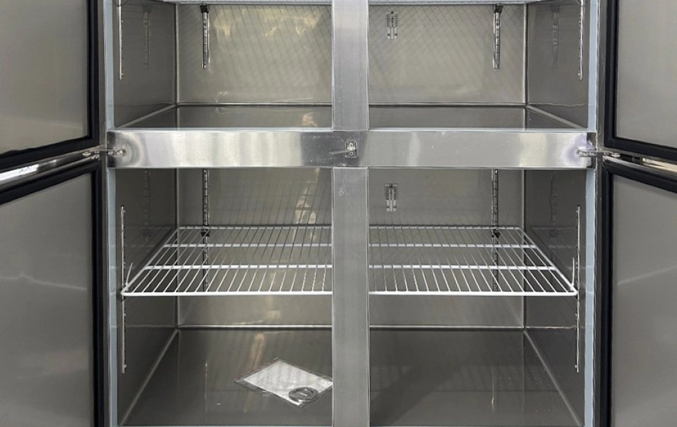 Tủ đông công nghiệp Cobi CB1.0L4AF