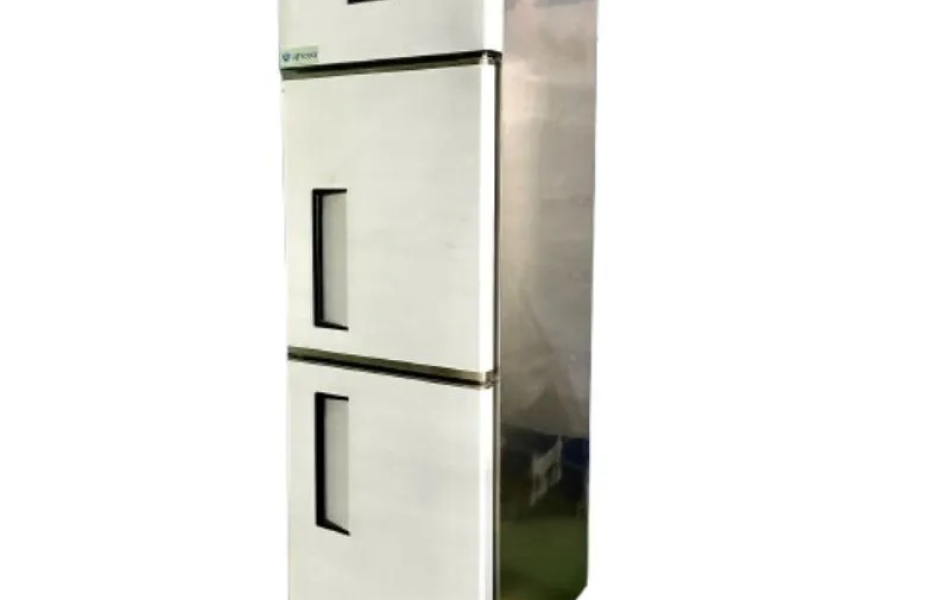 Tủ đông đứng 2 cánh Lightcool LS-500 350L