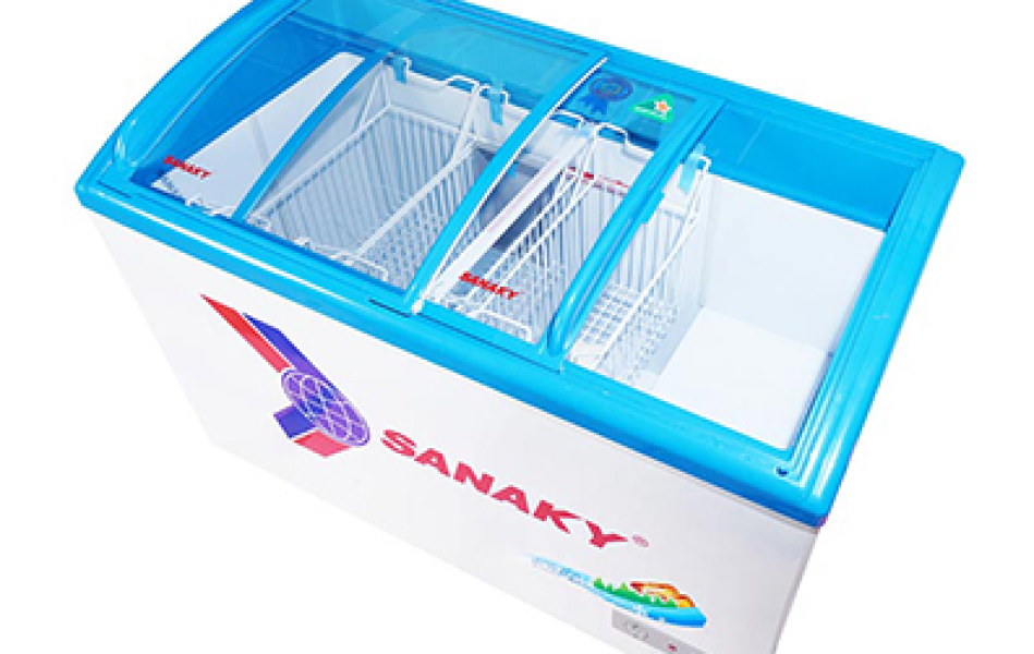 Tủ Đông Mặt Kính Cong Sanaky 450lít VH-682K