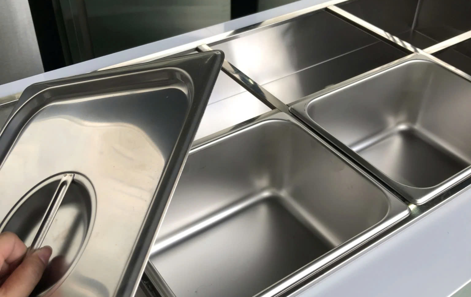 Bàn mát salad 900mm Kistem KIS-XDB09R (Làm lạnh trực tiếp)