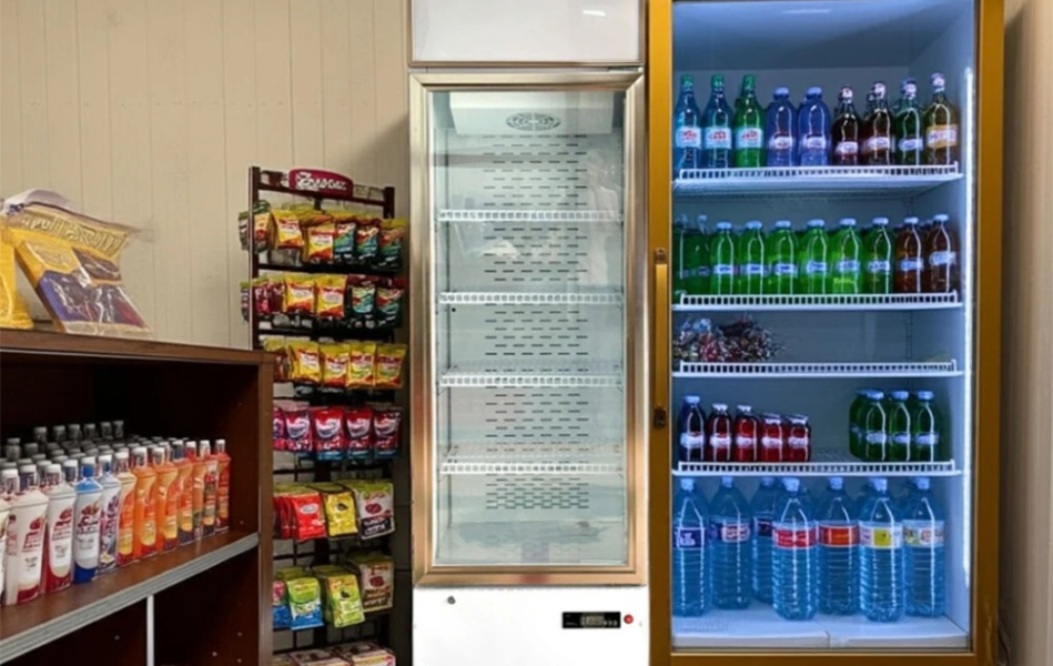 Tủ mát 1 cửa kính Lightcool LC-328F 328L Trắng