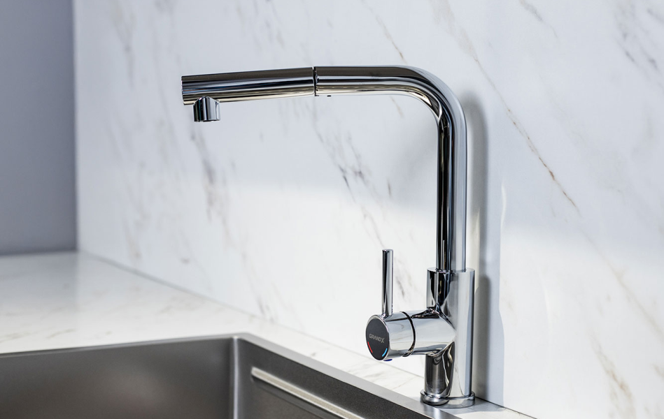 Vòi rửa chén dây rút nóng lạnh GrandX GXF02