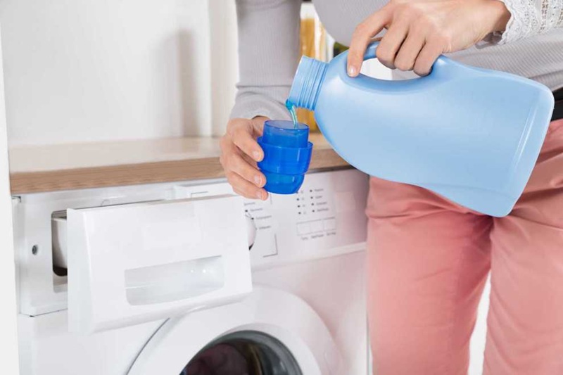 Chọn nước giặt chuyên dụng