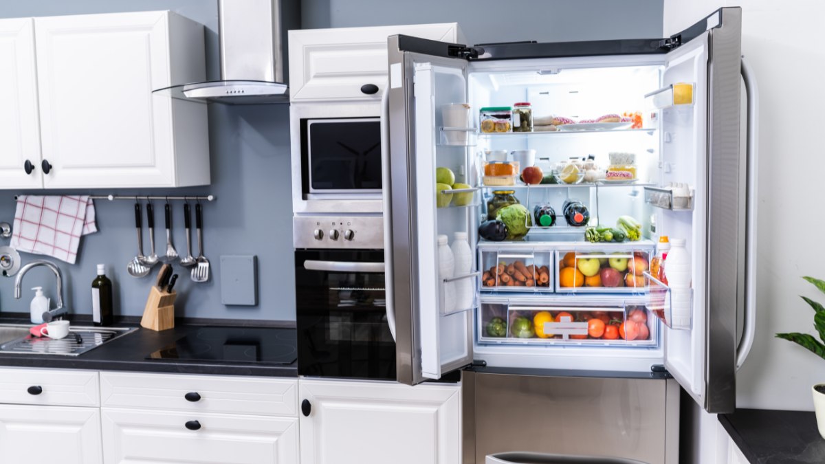 Công suất tủ lạnh là gì? Cách tính điện năng tiêu thụ của tủ lạnh nhà bạn