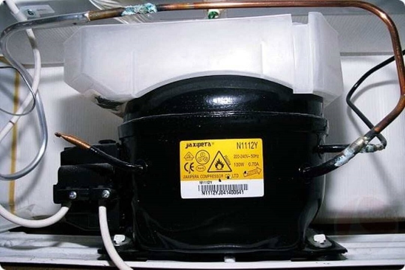 Dấu hiệu nhận biết tủ lạnh hết gas và xử lý đơn giản tại nhà