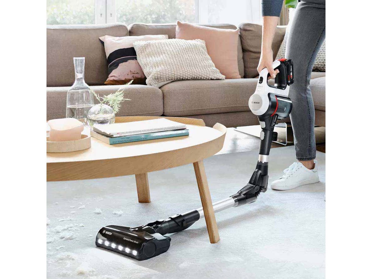 Máy hút bụi cầm tay Bosch BBS711W