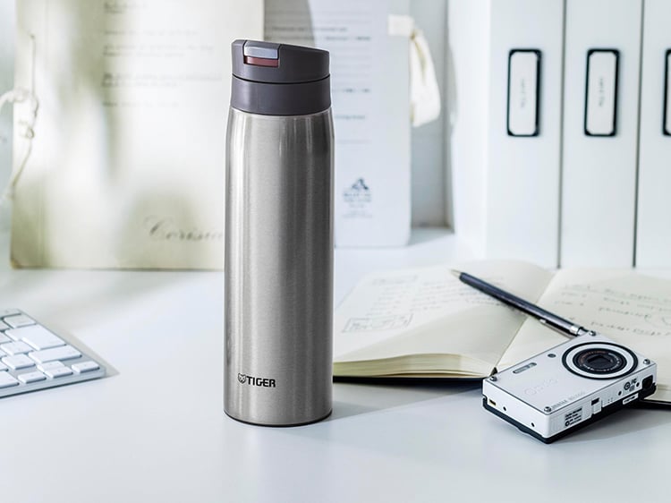 https://dienmaykhangphu.com/binh-giu-nhiet-náp-bạt-600ml-tiger-mcx-a602-kexc