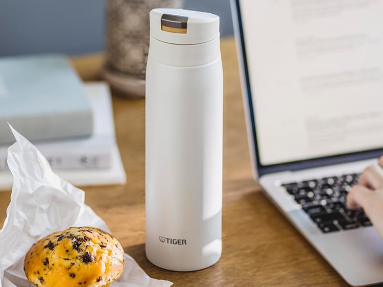 Bình giữ nhiệt Tiger nắp bật MCX-A502 RO/AF/WR/XC 500ml
