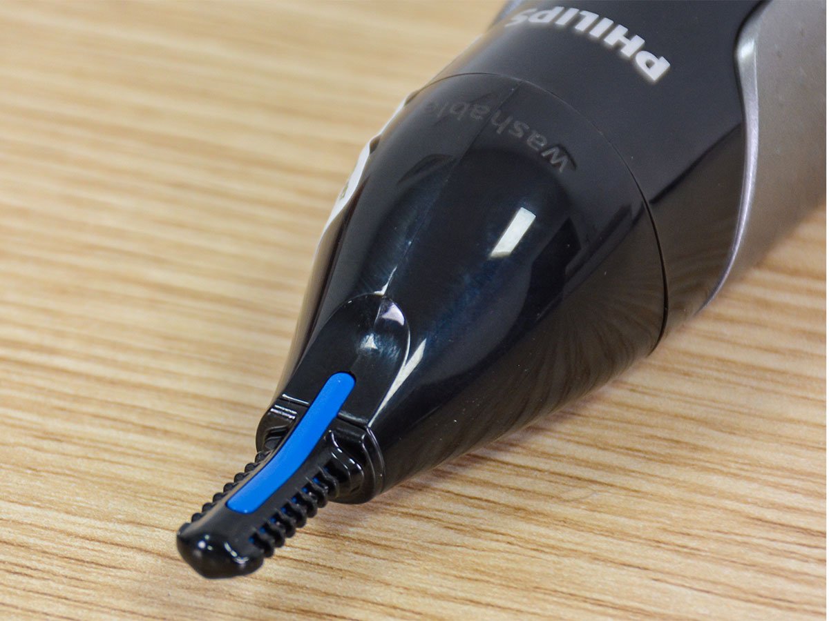 Máy tỉa lông mũi, tai và lông mày Philips NT3650/16