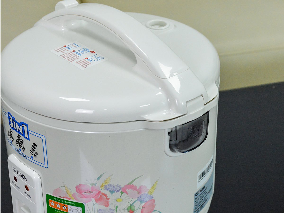 Nồi cơm điện nắp gài Tiger JNP-1803 FF/NA 1.8 lít