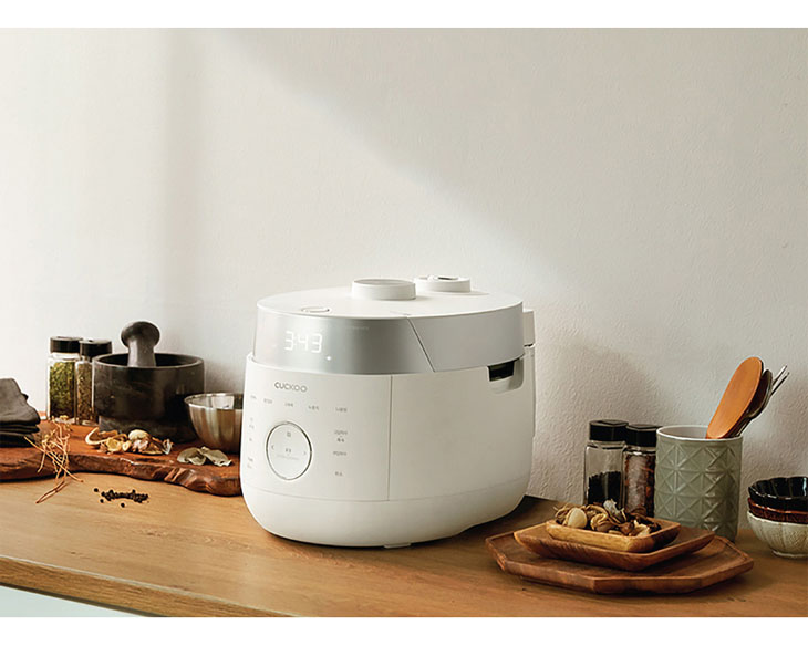 Nồi cơm điện áp suất cao tần Cuckoo 1.8 lít CRP-LHTR1009F