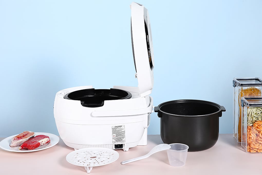 Nồi cơm điện tử Cuckoo 1.8 lít CR-1020F