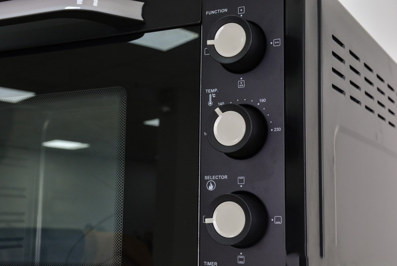 Lò nướng Sanaky VH129S2D 120 lít