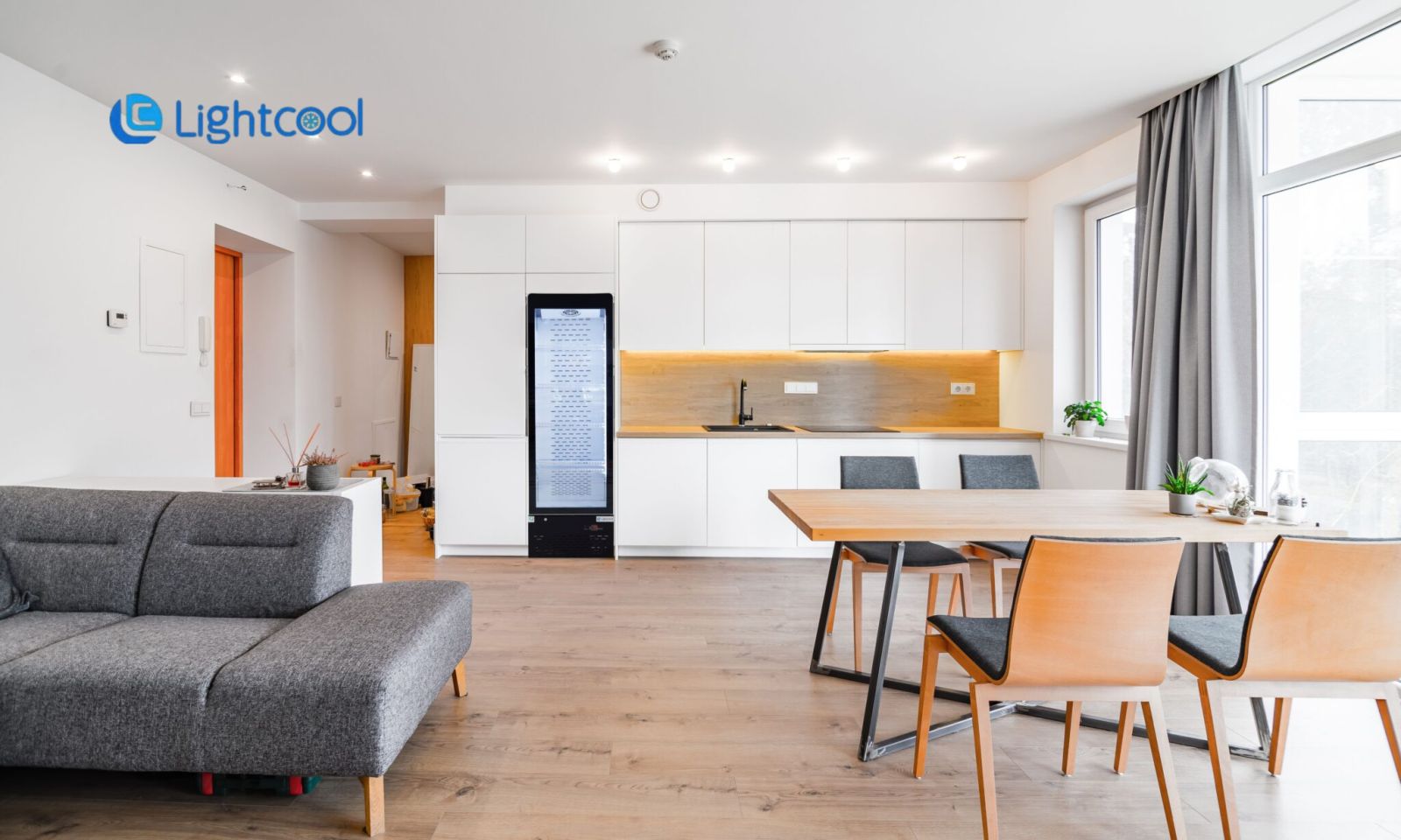 Tủ mát 1 cánh Lightcool LC-328F 450L
